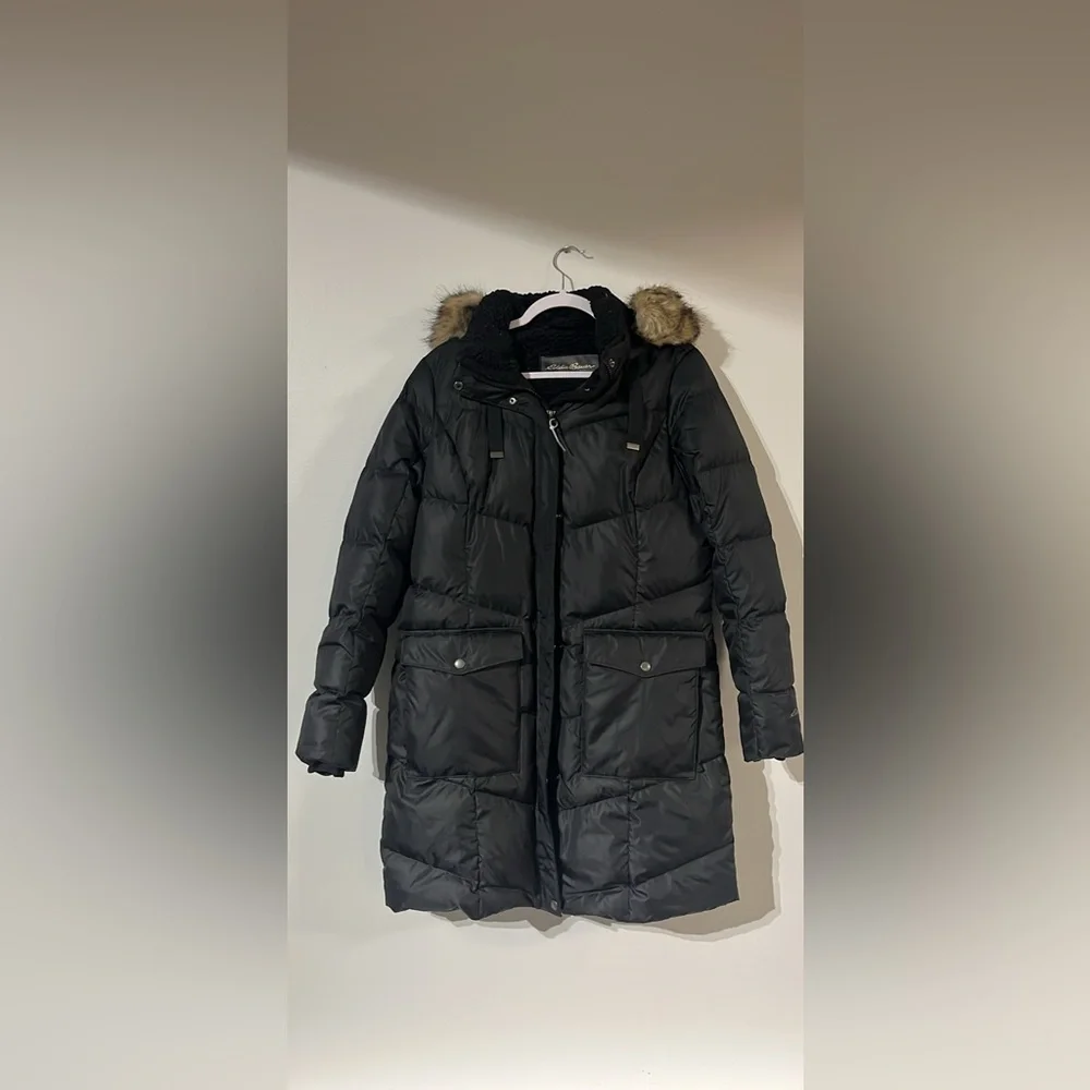 Women's Lodge Cascadian Down Parka, Size- Medium - Picture 8 of 13